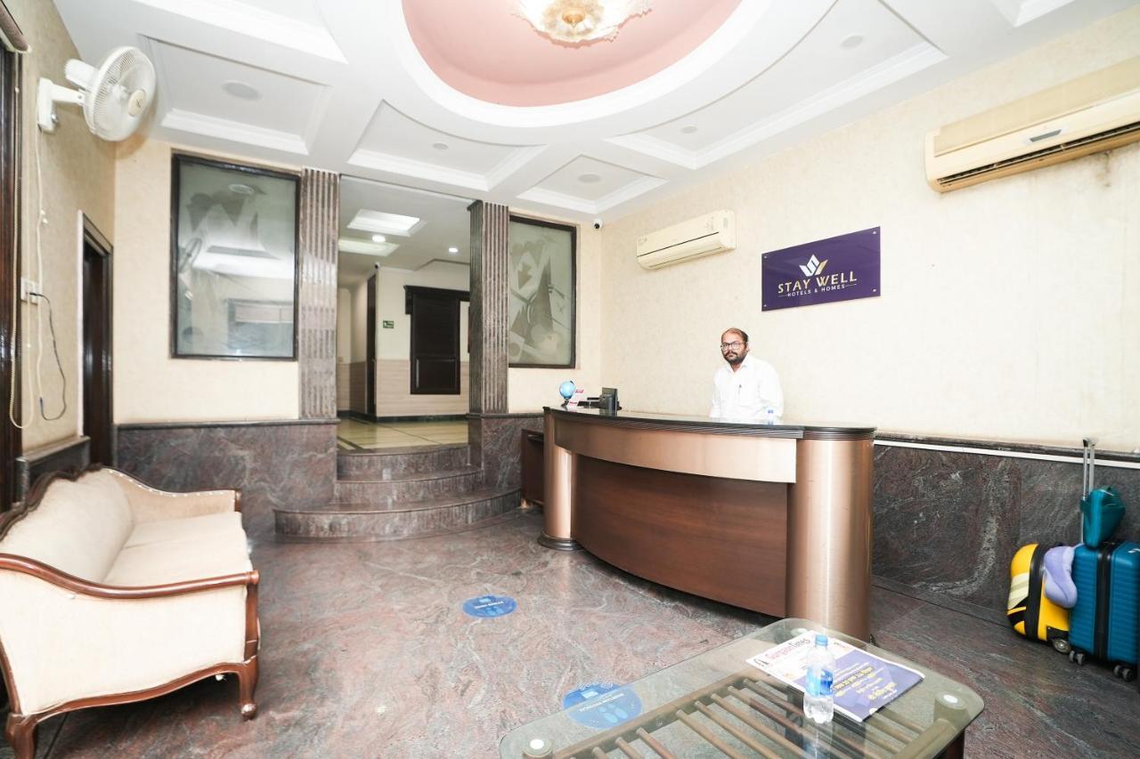 Stay Well Hotels & Homes Gurgaon Exterior foto